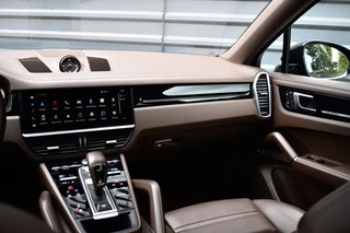 Porsche Cayenne Coupé 3.0 E-Hybrid Platinum Edition SportDesign  | Panorama | Bose | Trekhaak elektr. | Stoelventilatie | 21'' Wielen | / 29