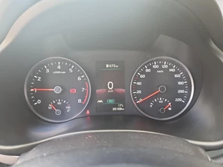 Kia Stonic 1.0 T-GDi MHEV DynamicLine | Navigatie | Camera | Climate control | Cruise control | Apple Carplay / Android Auto | Parkeersensoren achter | / 23