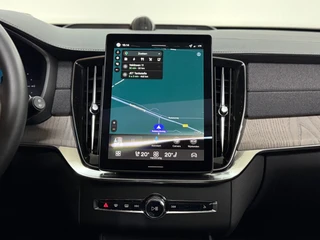 Volvo XC90 2.0 T8 Plug-in hybrid AWD Plus Dark | 7p. | MY2026 | Premium Pakket | Lagom pakket | Pano | Luchtvering | B&W |Trekhaak / 31