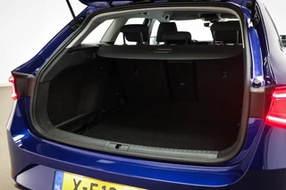 SEAT Leon Sportstourer 1.5 eTSI Style Launch Edition | LED | STUUR / STOEL- VERWARMING | DAB / 14