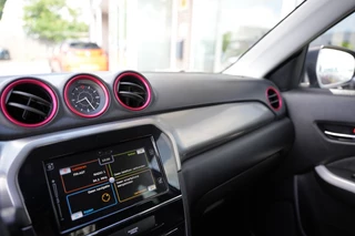 Suzuki Vitara 1.4 B.JET ALLG STIJL Trekhaak,Camera,ACC / 14