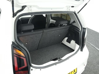 Volkswagen up! 1.0 BMT high-up! Panoramadak | Stoelverwarming | Climate control / 19