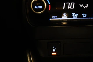 Toyota Yaris 1.5 Hybrid Dynamic | STOELVERWARMING  LED | CIMA | DAB  | APPLE | CAMERA / 7