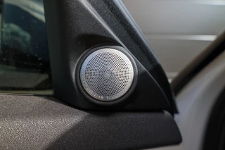 Land Rover Range Rover Evoque 1.5 P300e AWD R-Dynamic SE  | NAP! | MERIDIAN SURROUND | ELEK TREKHAAK | STOELVERW | CAMERA | APPLE CARPLAY | / 8