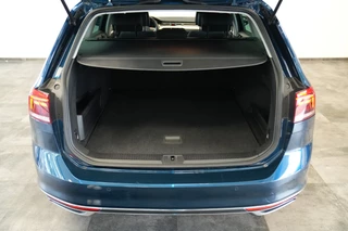 Volkswagen Passat Variant 1.4 TSI PHEV GTE Business  ACC Massage Camera Stoelverwarming 24 Maanden garantie* (Vraag naar de voorwaarden) / 26