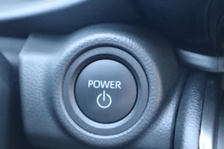 Toyota C-HR 1.8 HYBRID 140 1e EIGENAAR NL-AUTO AD-CRUISE APPLE/ANDROID LMV PARK-SENSOREN BLIND-SPOT-MONITOR / 26
