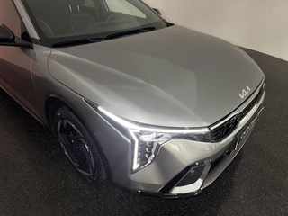 KIA K4 Sportswagon 1.0 T-GDi MHEV 115pk DCT7 GT-Line Launch Edition (schuifdak) / 32