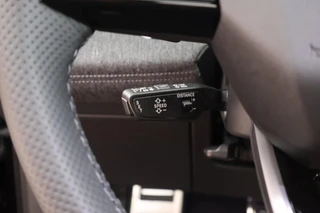 Audi Q6 306pk S edition performance 100 kWh Trekhaak Panoramadak B&O 360Camera Matrix HUD Keyless S-Line / 19