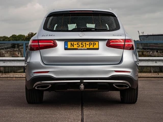Mercedes-Benz GLC-klasse 250 4MATIC Premium Plus AMG | Panoramadak | Trekhaak | Memory | Camera | Distronic Pro | 20" | Dealeronderhouden / 6