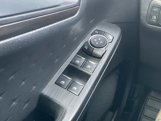 Ford Kuga 2.5 PHEV 264pk Vignale B&O HUD Leer Stoel/Stuurverw Memory Nav/Cam NL-Auto! / 28