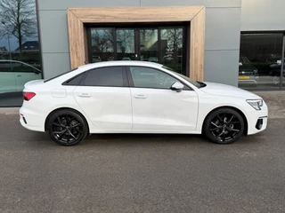 Audi A3 Limousine 35 TFSI 150pk S-tronic Advanced Camera | Adap. Cruise | Black Edition | Rijklaar incl. 1 jaar Bovag garantie / 4