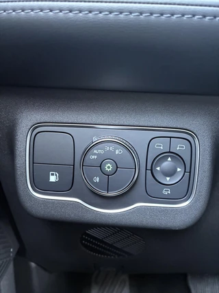 Omoda 9 1.5T-GDi SHS-P Premium 5p SHS Plug-in Hybride AWD | Alle opties! | 537 PK | 7 Jaar Garantie | / 31