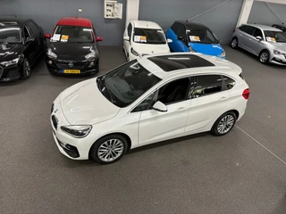 BMW 2-serie Active Tourer 218i High Executive/ NL auto/ Afneembare trekhaak/ Achteruitrijcamera / 49