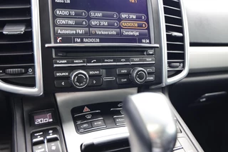 Porsche Cayenne 3.6 GTS|Panoramadak|Bose|Sportchrono|Navi|Camera|Stoelverwarming Voor/Achter|Verwarmd Stuurwiel|Elek. Stoelen|LED| / 23