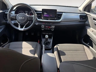 Kia Stonic 1.0 T-GDi MHEV DynamicPlusLine | Cruise Control | Climate Control | Camera | Navigatie | LM Velgen | / 20