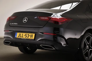 Mercedes-Benz CLA-klasse 250 e Business Solution AMG | WINTER PACK | PANORAMADAK | STUURVERWARMING | CAMERA / 24