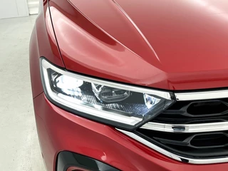 Volkswagen T-Roc 1.0 TSI R-Line | Camera | CarPlay | Adaptive Cruise | Digital Dash / 24
