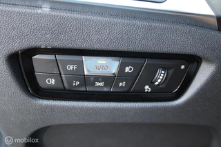 BMW 3-serie Touring 320e xDrive/Led/Trekhaak/Navi/Tel/All seas/ / 29