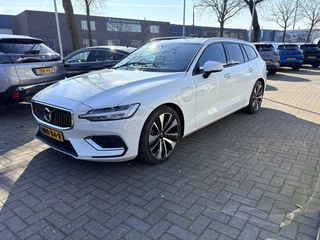 Volvo V60 2.0 T6 Recharge AWD R-Design / 360 camera / Panoramadak / Leder / head-up / Harman-Kardon / 2