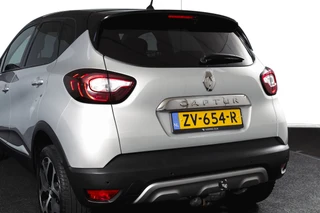 Renault Captur 1.2 TCe 120 PK Intens - Automaat  | Trekhaak | Cruise | Stoelverw. | PDC | NAV | ECC | LED | LM 17" | / 40