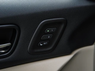 Honda CR-V 2.0 AWD Executive Leder | Panoramadak | Camera | Xenon | Keyless | Stoelverwarming | Trekhaak / 13
