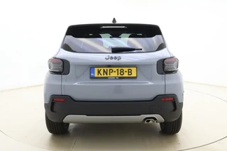 Jeep Avenger 1.2 e-Hybrid 110pk Black Edition | 8 Jaar Fabrieksgarantie | Panoramadak | Keyless | Navigatie | JBL audio | Elektrische kofferklep | Adaptieve cruise control | Stoelverwarming / 12