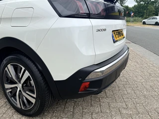 Peugeot 3008 1.6 HYbrid 225 Allure  | LED | Apple/Android | DAB | Keyless | PDC v+a incl. Camera | Standkachel / 70