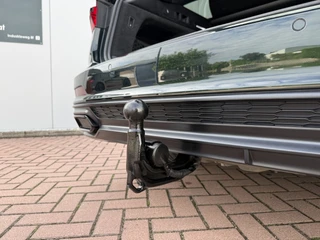 Audi A6 Avant 55 TFSI e 367pk quattro Pro Line S Competition Audi Exclusive kleur / 45