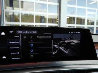 Peugeot 3008 1.2 Hybrid 136 GT | Demo | Stoel en stuurverwarming | Led | Navigatie | Achteruitrijcamera | Keyless entry en start | Parkeersensoren voor en achter | Climate control | Adaptive cruise control / 38