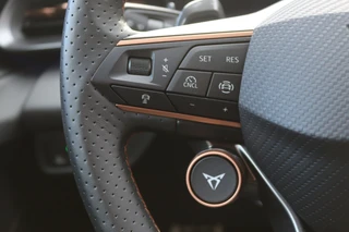 CUPRA Terramar 1.5 TSI e-Hybrid Advanced  Matrix LED/Keyless/Camera/Sfeer/ACC/20"/Trekhaak wegkl. / 24