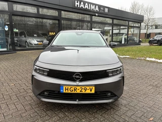 Opel Astra 1.2 Turbo 110pk Business Edition | Navigatie | Achteruitrijcamera |  Adapt. Cruise control | Stoel & stuurverwarming | AGR Comfortstoel | Keyless | Parkeersensoren / 2