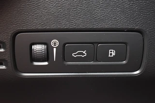 Volvo XC40 1.5 T5 RECHARGE . BNS PRO / 1e EIGENAAR / NL AUTO / 29