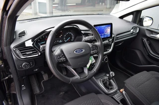 Ford Fiesta 1.0 EcoBoost Hybrid Titanium | Apple CarPlay | Climate | Cruise | Navi / 5