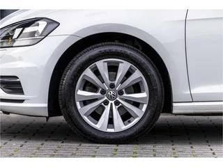 Volkswagen Golf 1.0 TSI Comfortline  | Carplay | ACC | Stoel verw. / 20