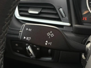 BMW 2-serie Active Tourer 225xe iPerformance High Executive LEER - CAMERA - HUD / 31