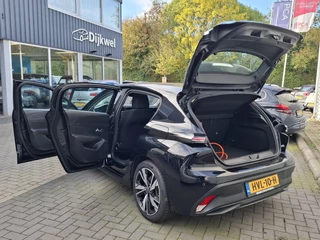 Peugeot 308 1.6 Plug-in Hybrid 180 Active Pack Business / 31