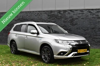 Mitsubishi Outlander 2.4 PHEV Plug in CAMERA/ANDROID CARPLAY/PDC/HALF LEDER/ETC.! / 31