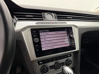 Volkswagen Passat Variant 1.5 TSI Comfortline | Automaat | Adaptive Cruise | Stoelverwarming | CarPlay | Camera | Trekhaak / 22
