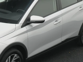 Hyundai Bayon 1.0 T-GDI Comfort Automaat Navigatie | LED / 42