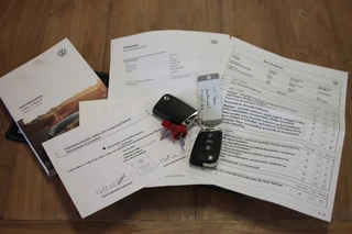 Volkswagen T-Roc 1.5 TSI Sport 150pk Stoel/stuur verwarming / afneembare trekhaak. / 46