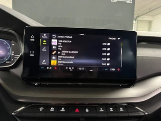 Skoda Octavia Combi 1.0 TSI Business Edition/ NL auto/ Eerste eigenaar/ Trekhaak / 23