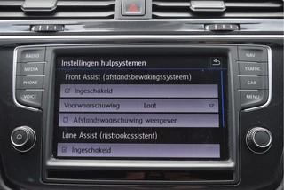 Volkswagen Tiguan 1.4 TSI ACT 150 pk Connected Series  NL-Auto | DAB | Elekt.trekhaak | Carplay | Cruise Control | Climate Control | NAP / 21