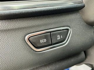 Renault Kadjar 1.3 TCe 140 EDC Intens  | Trekhaak | Leer | Stoelverwarming | Dodehoek | Elektrische Stoelen | 1500KG Trekgewicht | Navigatie | Climate Control | Achteruitrijcamera | Automaat | Apple CarPlay/Android Auto / 34