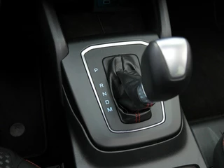 Ford Focus Wagon 1.0 EcoBoost Hybrid ST Line X Private lease €539 p.m. / 43