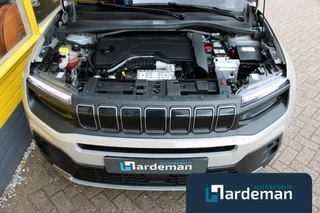 Jeep Avenger 1.2 e-Hybrid Carplay Camera / 30