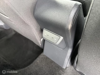 Volkswagen Taigo 1.0 TSI R-Line Business / CarPlay / Camera / 29