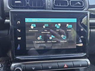 Citroën C3 1.2 PureTech Feel / 18