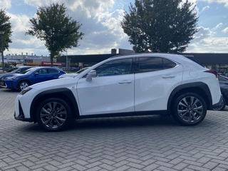 Lexus UX 300h Ultimate Edition DIRECT LEVERBAAR EL-ACHTERKLEP STUURVERW STOELVERW GROOT-SCHERM BLIND-SPOT / 8