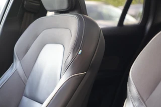 Volvo V60 T6 Recharge AWD R-Design / 23