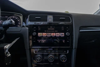 Volkswagen Golf 1.4 TSI Highline Business | DSG  | Virtual | ACC | Carplay / 25